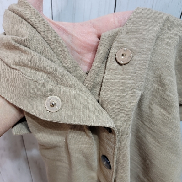 NWOT Passports Women's Brown Cotton Knit Sleeveless Snap-up Shirt Size Large. - Picture 7 of 7